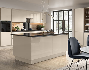 Modern Style Firbeck Kitchen Image