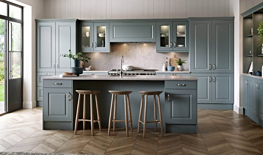 Traditional Style Harlem Fitted Kitchen pictured in Matt Mood Grey