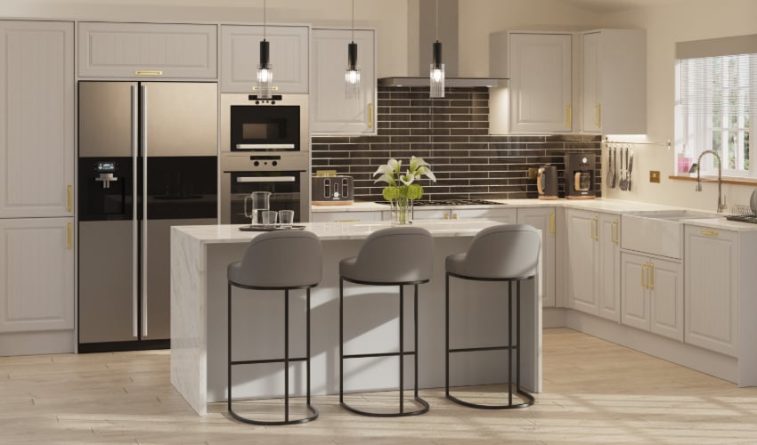  Pictured in Supermatt Light Grey