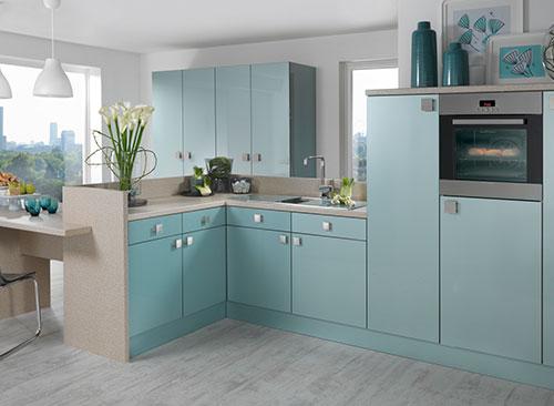 Reface Or Replace Your Kitchen Units Dream Doors