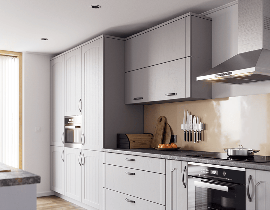 Sutton Style Fitted Kitchen Image