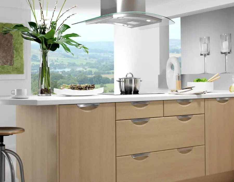 Scoop Kitchen Pictured in Light Ferrara Oak