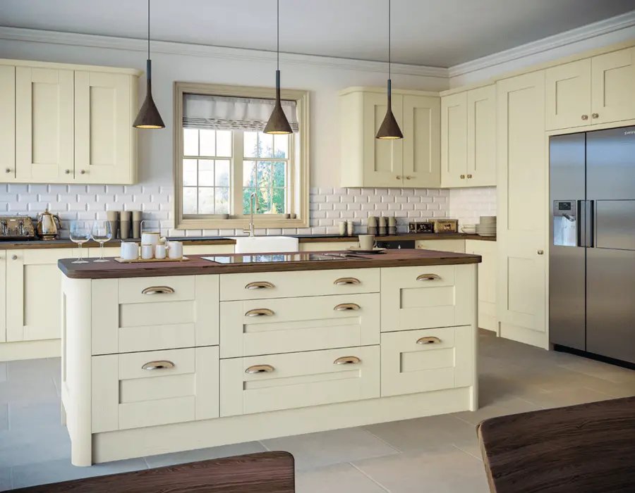 Image of a Classic Style Shaker Kitchen 