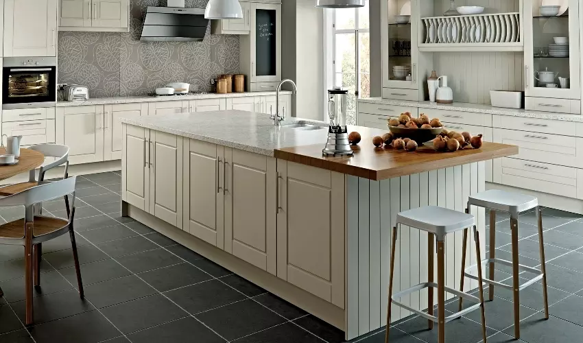 Surrey style classic kitchen image Pictured In Cream