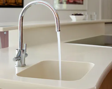 Seamlessly integrated sinks
