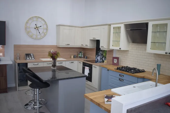 Blue Kitchen Showroom Tavistock