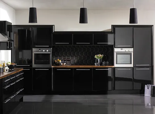 BLACK KITCHENS