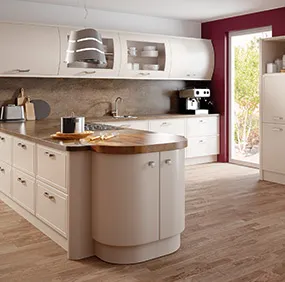 Euroline Style Modern Kitchen Image