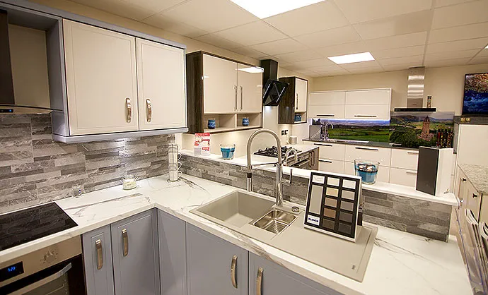 Cream Kitchen Design Stirling & Perth