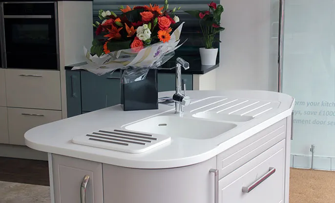 White Kitchen Worktop and Sink