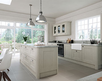 Image of a Classic Cambridge Style kitchen